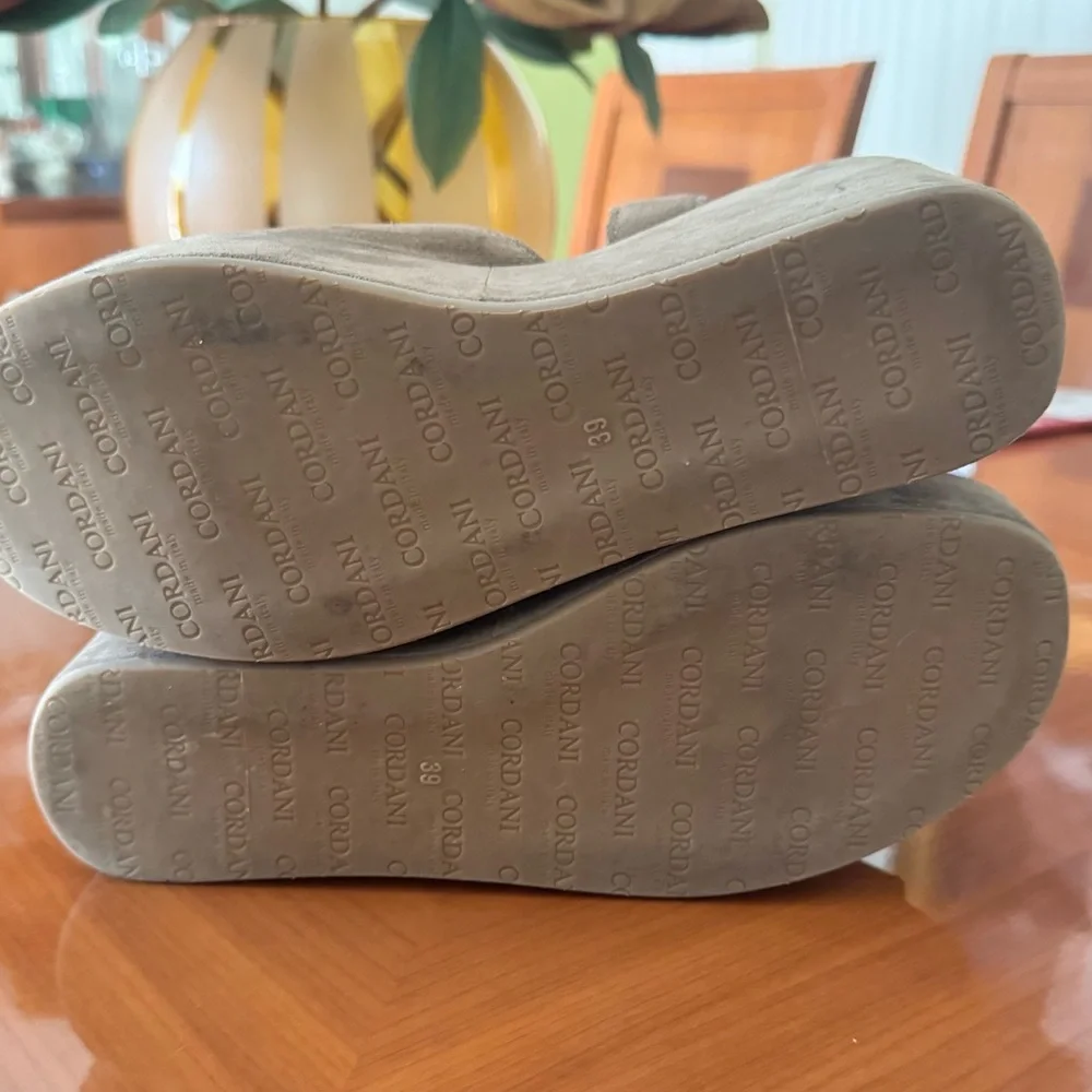 Jenna Platform Wedge Sandal Cordani Side 8.5 (39) Crosta Fango beige